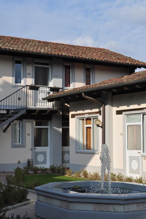 Le Residenze Del Tenore Романо-ди-Ломбардия Экстерьер фото