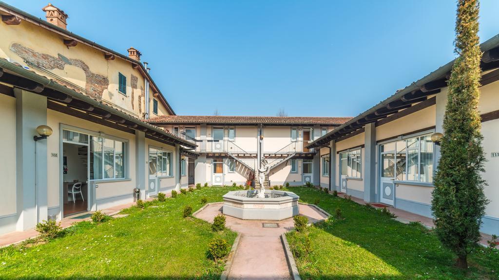 Le Residenze Del Tenore Романо-ди-Ломбардия Экстерьер фото